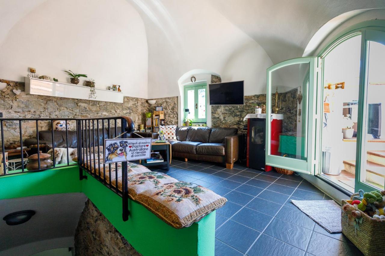 Arve Castelbianco - B&B E Appartamento Colletta Екстериор снимка